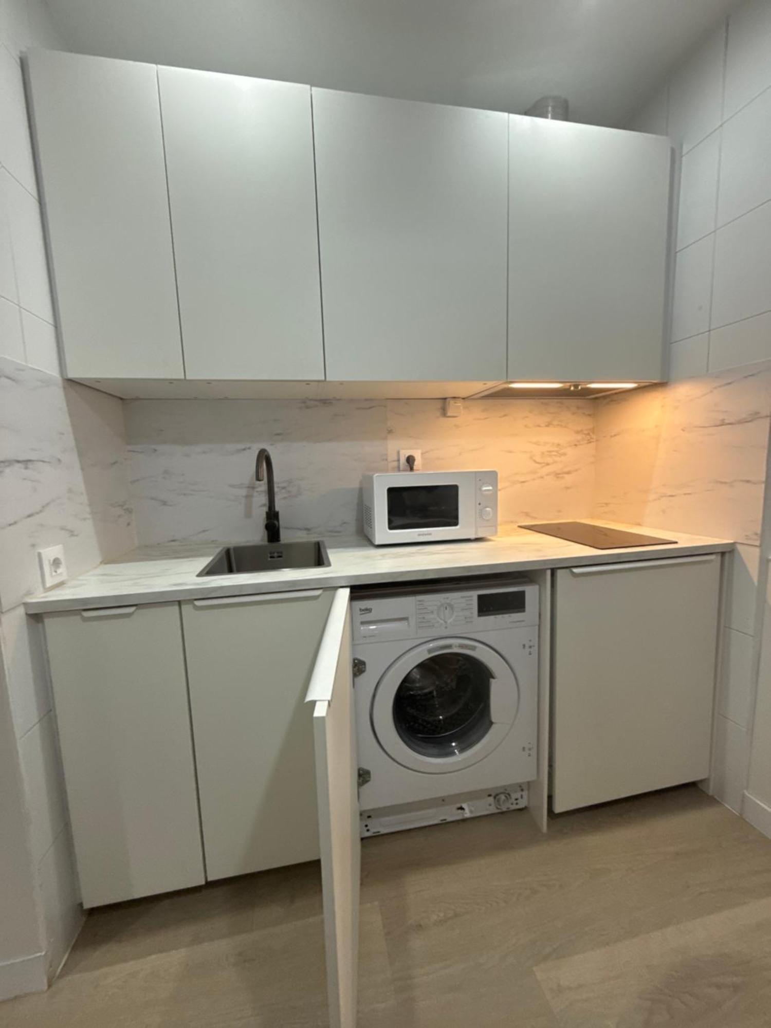 Pikis Center Sevilla Екстер'єр фото