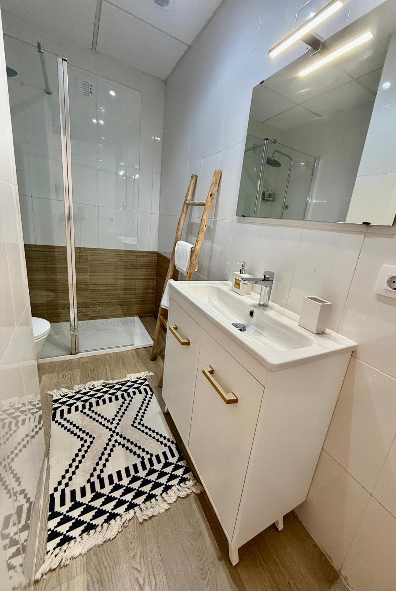 Pikis Center Sevilla Екстер'єр фото